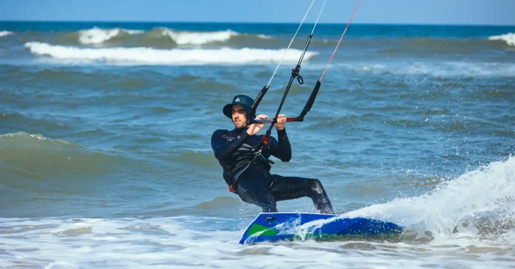 Get on now and start learning kiteboarding!