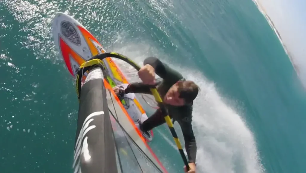 Is windsurfing easier than kitesurfing?