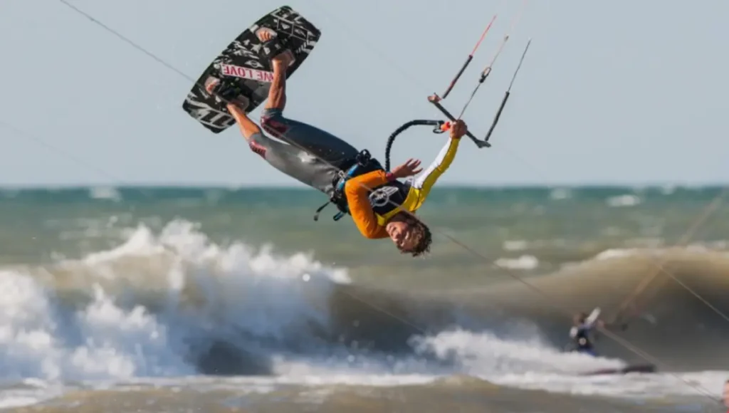 What happens if you fall kitesurfing?
